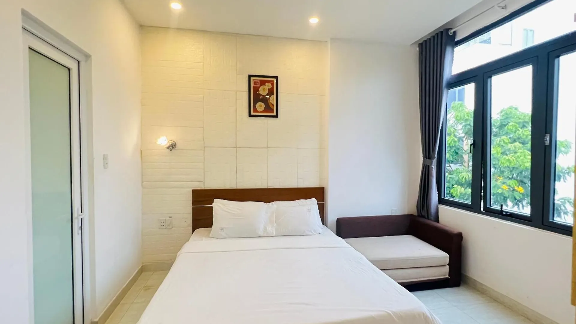 מלון דה נאנג Bona Hostel